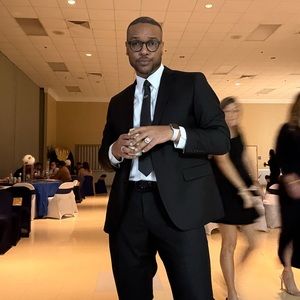 Meet your Posher, Marcus